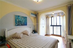 <strong>地板砖规格是80厘米的正方形</strong>